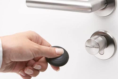 Electronic access control with mobile phone